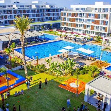 Courtyard Long Beach Holiday Resort Iskele District  Buitenkant foto