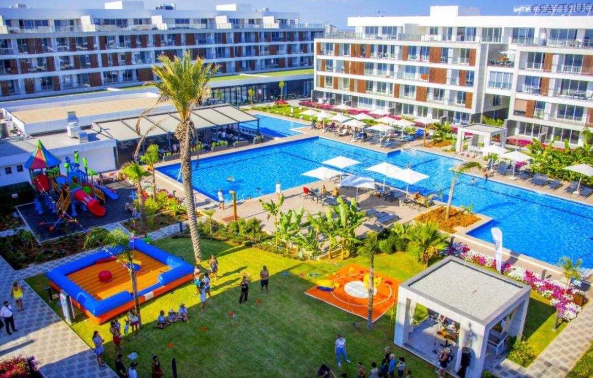 Courtyard Long Beach Holiday Resort Iskele District  Buitenkant foto